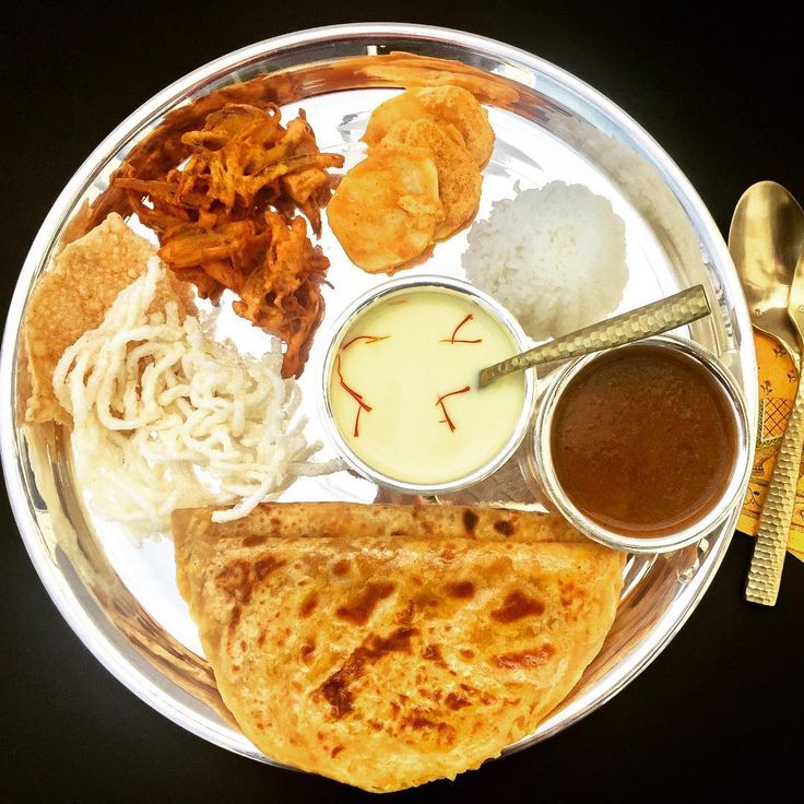 puranpoli thali